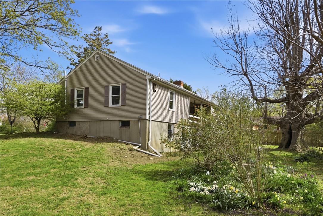 3 Wabasso Terrace Middletown, RI 02842 - Photo 41 of 50