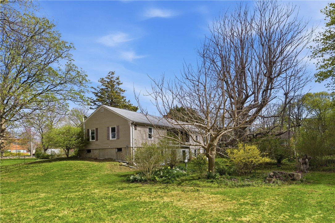 3 Wabasso Terrace Middletown, RI 02842 - Photo 42 of 50