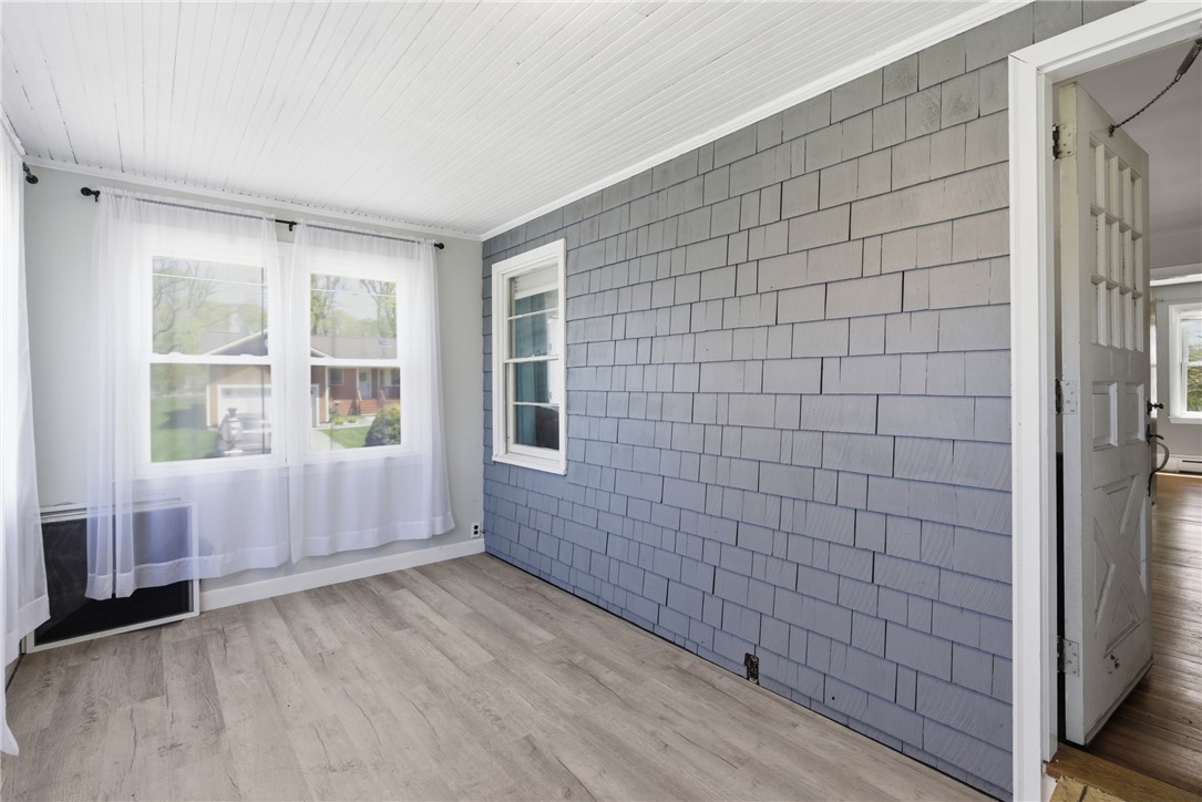 3 Wabasso Terrace Middletown, RI 02842 - Photo 10 of 50