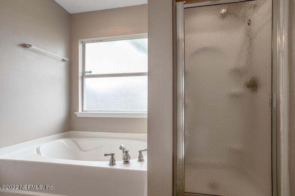76129 Long Pond Loop Yulee, FL 32097 - Photo 23 of 36 Master Bathroom View 3