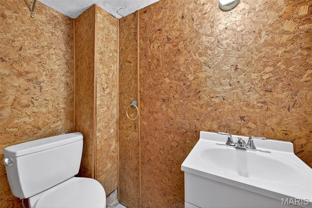 9343 MacKenzie Road St. Louis, MO 63123 - Photo 30 of 38