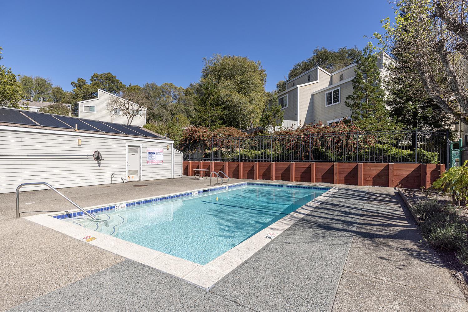 1452 Townview Avenue Santa Rosa, CA 95405 - Photo 29 of 32