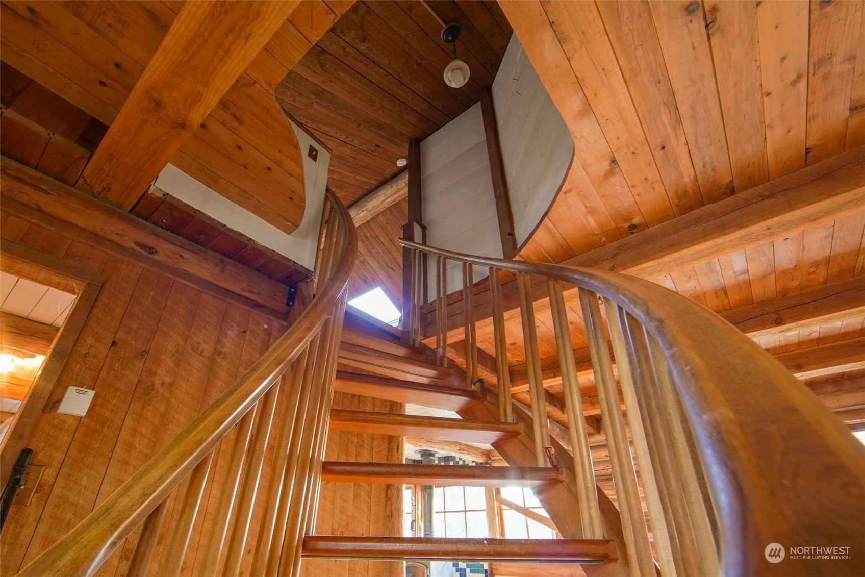 549 White Beach Road Orcas Island, WA 98280 - Photo 26 of 38 a view of entryway