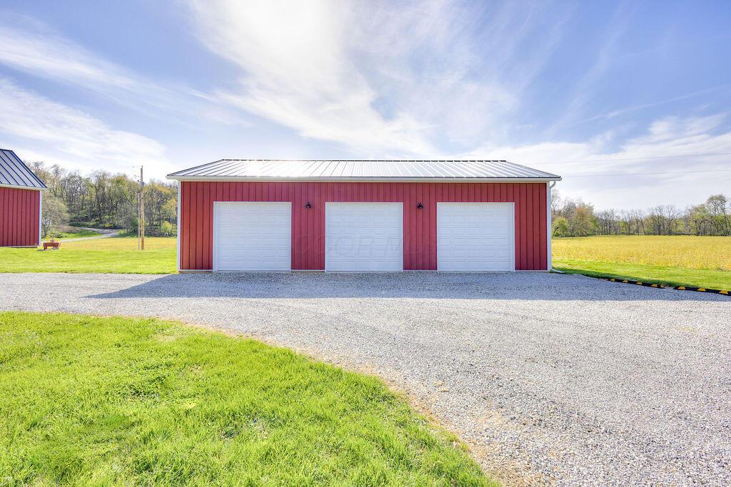 13699 Vincent Road Mount Vernon, OH 43050 - Photo 41 of 54 2-5