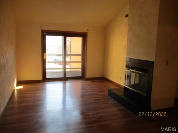 $81,500 | 130 Sandridge Drive, Collinsville, IL 62234