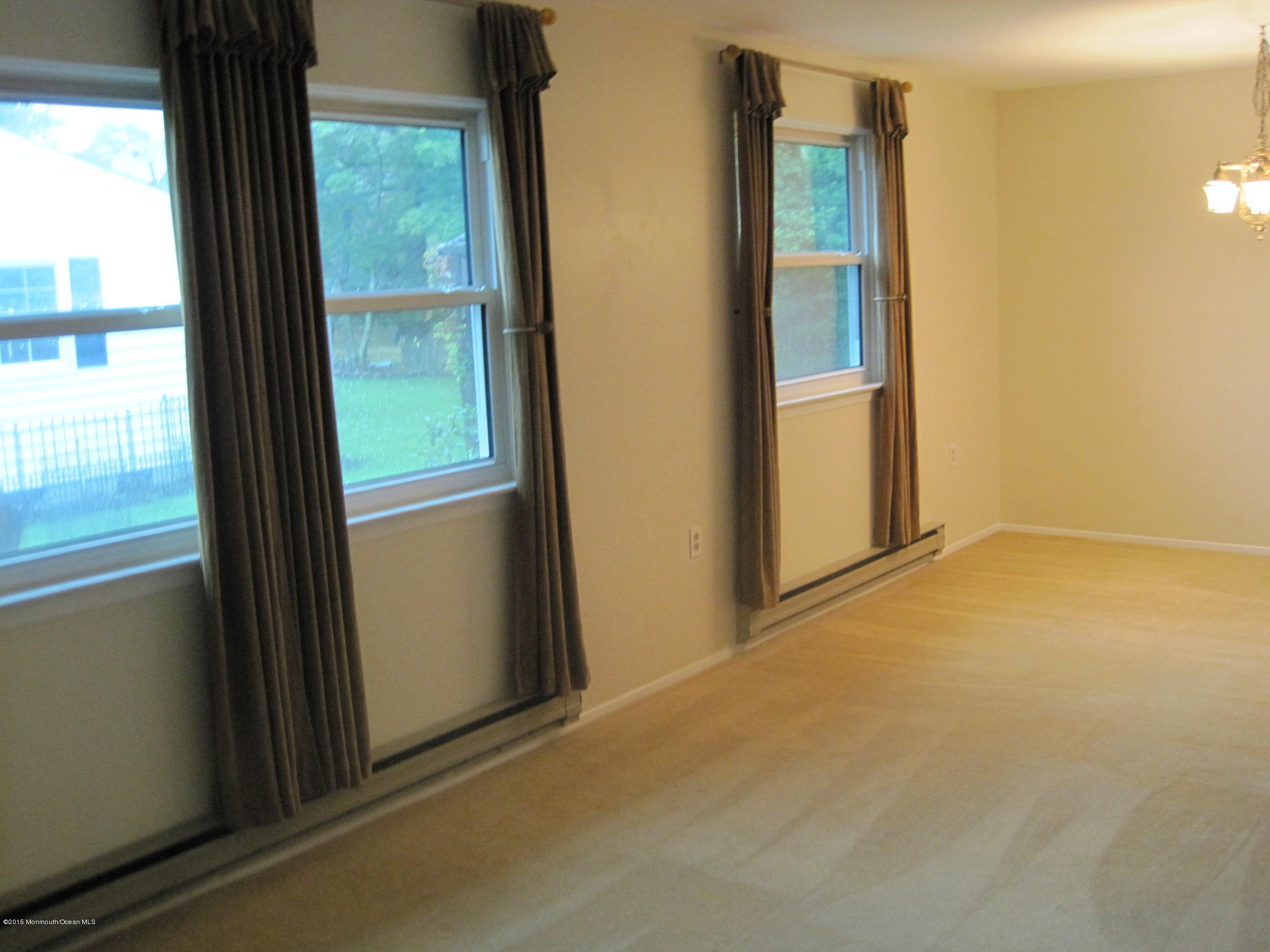 13 Ashley Road Manchester Township, NJ 08759 - Photo 7 of 25 5-Sunroom