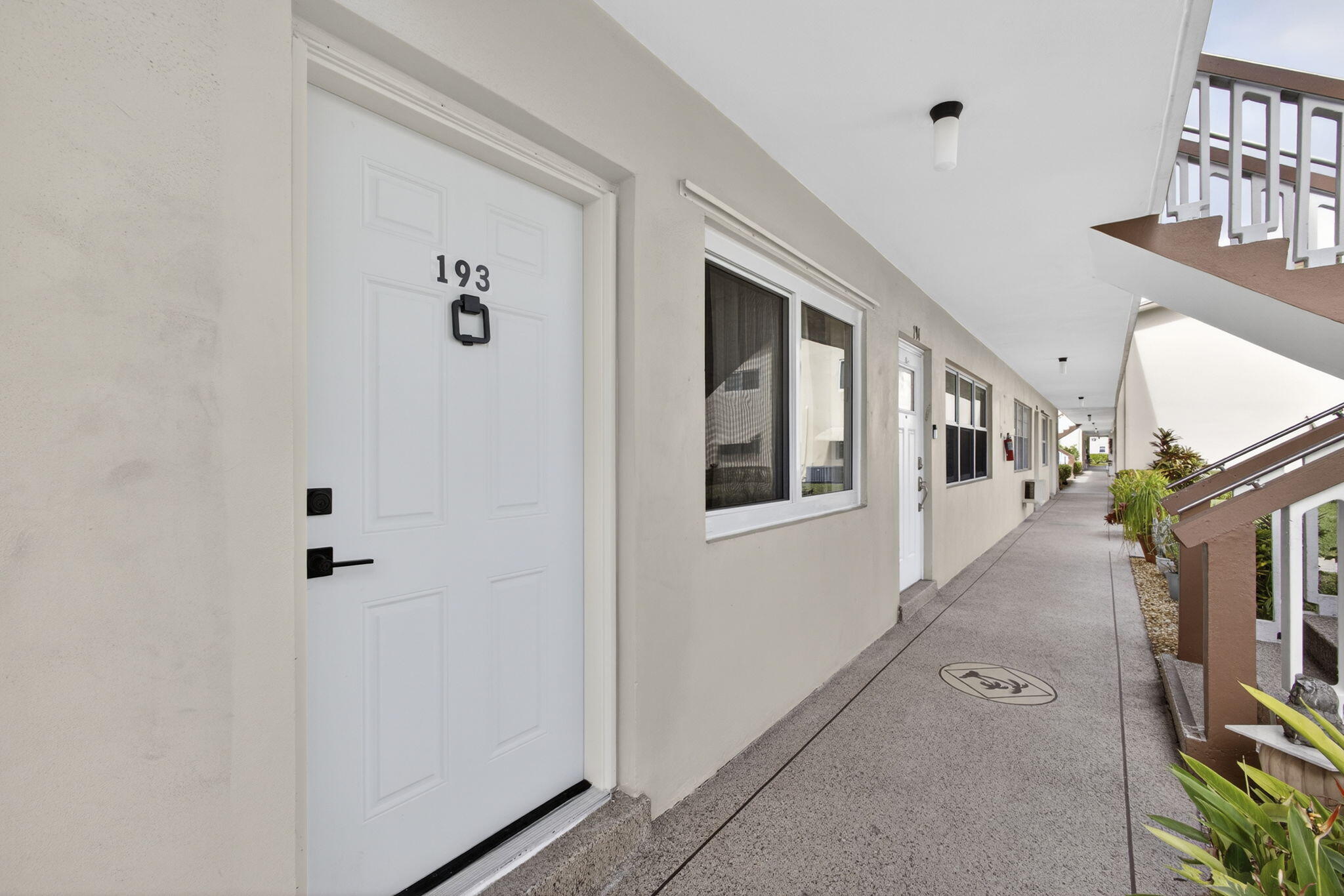 193 Easthampton I West Palm Beach, FL 33417 - Photo 8 of 51 8-web-or-mls-BS1A4303