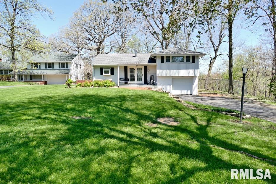 9131 North Picture Ridge Road Peoria, IL 61615 - Photo 1 of 49 Gallery Image 1