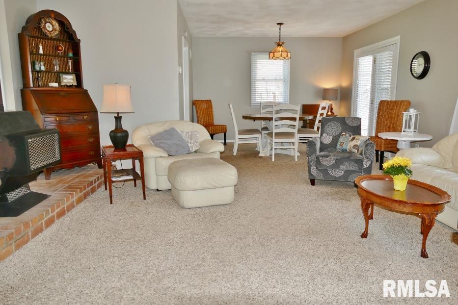9131 North Picture Ridge Road Peoria, IL 61615 - Photo 15 of 49 Gallery Image 15