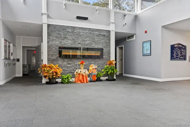 $675,000 | 141 Flintlock Way, Unit B, Yorktown Heights, NY 10598