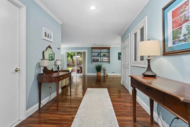 $675,000 | 141 Flintlock Way, Unit B, Yorktown Heights, NY 10598