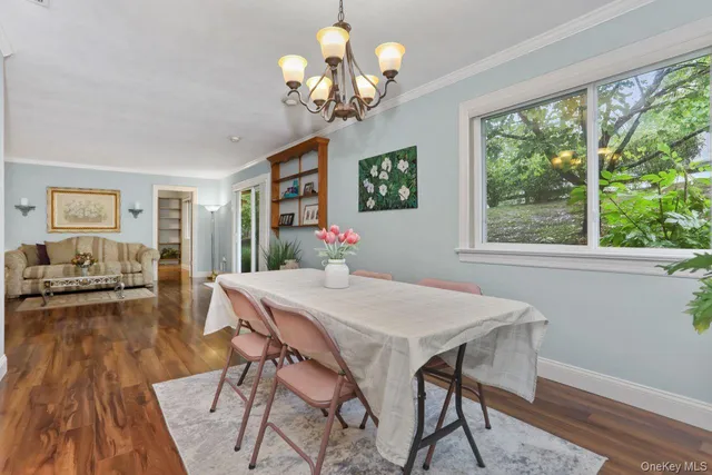 $675,000 | 141 Flintlock Way, Unit B, Yorktown Heights, NY 10598