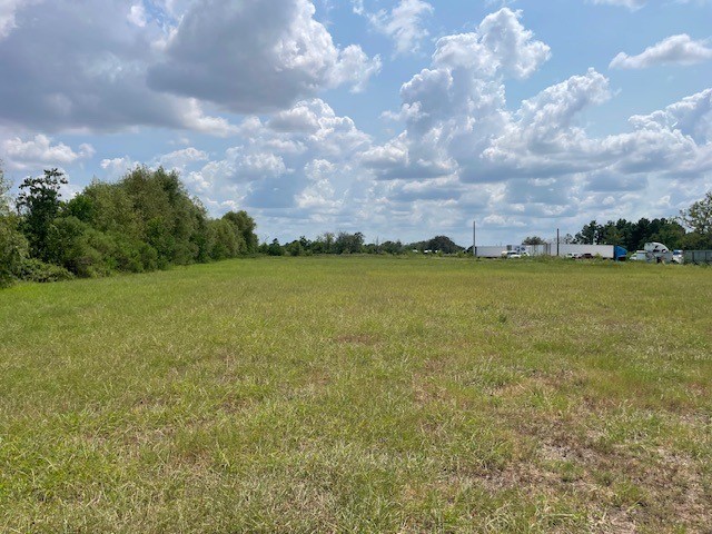 22831 Beckendorff Road Katy, TX 77449 - Photo 3 of 6 a view of an ocean and beach