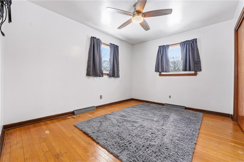 745 Robertson Road Hermitage, PA 16148 - Photo 21 of 33