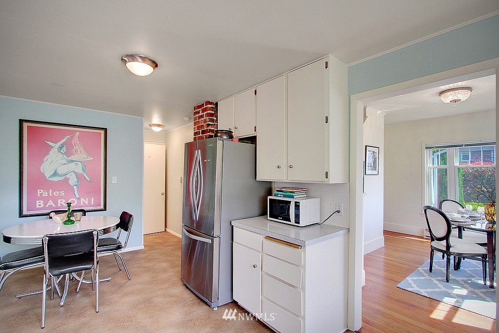 730 North 71st Street Seattle, WA 98103 - Photo 8 of 19 Gallery Image 8