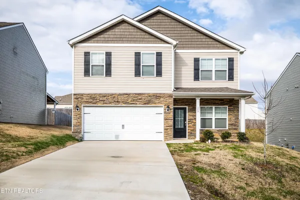 $2,000 | 173 Ash Avenue, Lenoir City, TN 37771