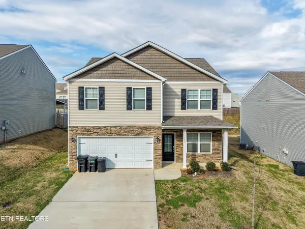$2,000 | 173 Ash Avenue, Lenoir City, TN 37771