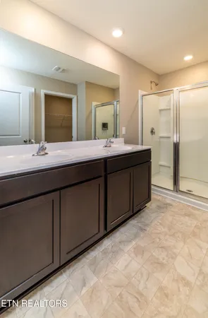 $2,000 | 173 Ash Avenue, Lenoir City, TN 37771