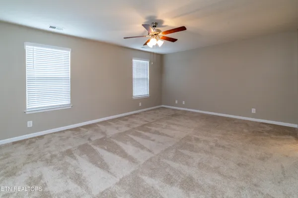 $2,000 | 173 Ash Avenue, Lenoir City, TN 37771