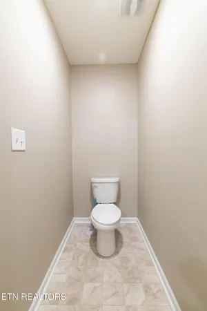 $2,000 | 173 Ash Avenue, Lenoir City, TN 37771