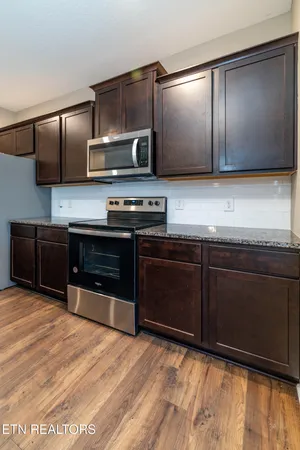 $2,000 | 173 Ash Avenue, Lenoir City, TN 37771