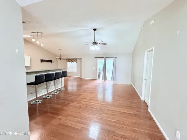 $1,700 | 110 Sycamore Drive, Jacksonville, NC 28546