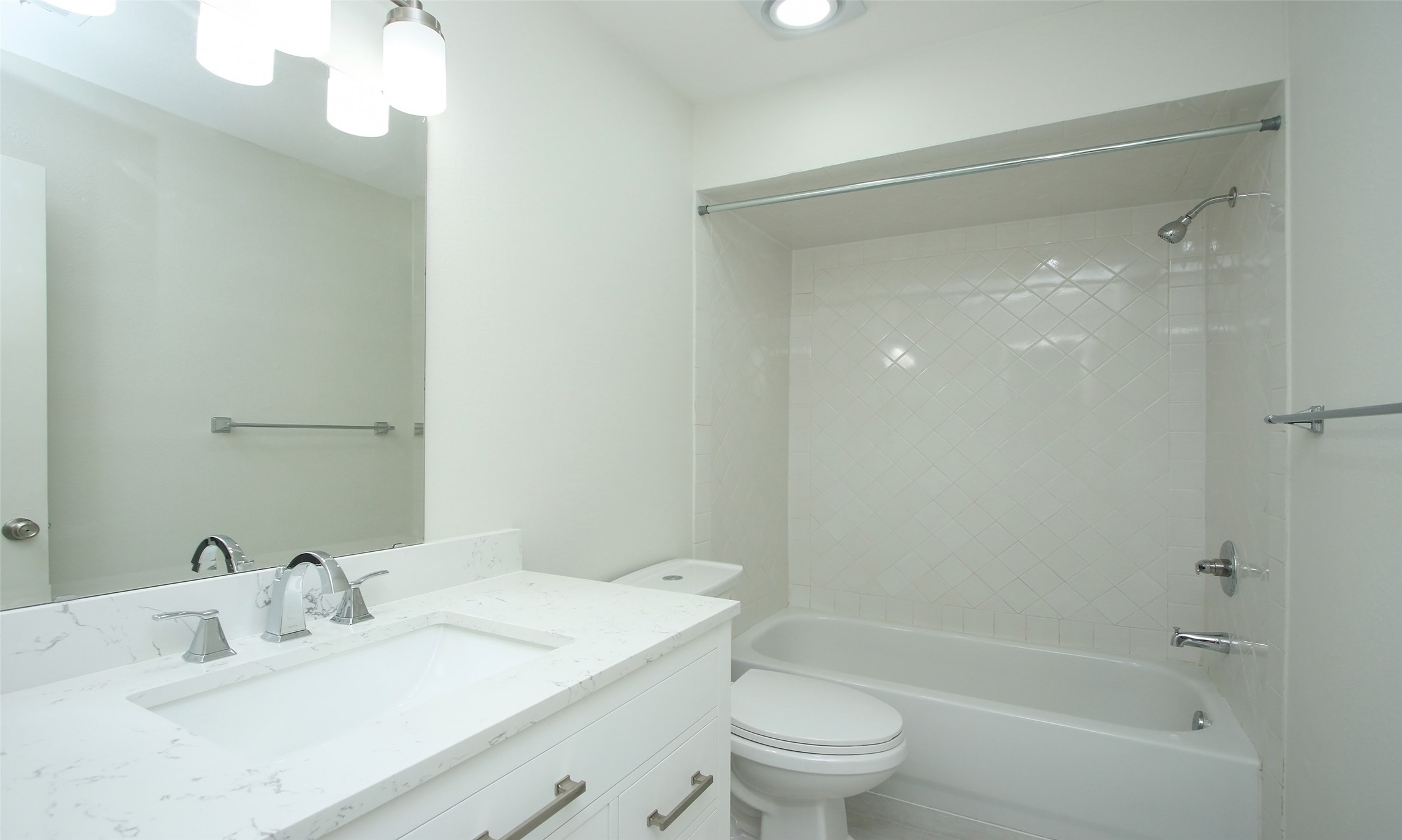 14641 Perthshire Road Houston, TX 77079 - Photo 26 of 37