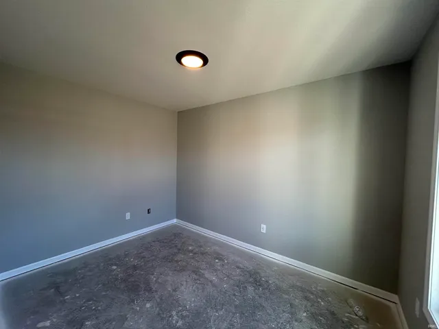 $2,400 | 204 Brescia Drive, Fort Wayne, IN 46814