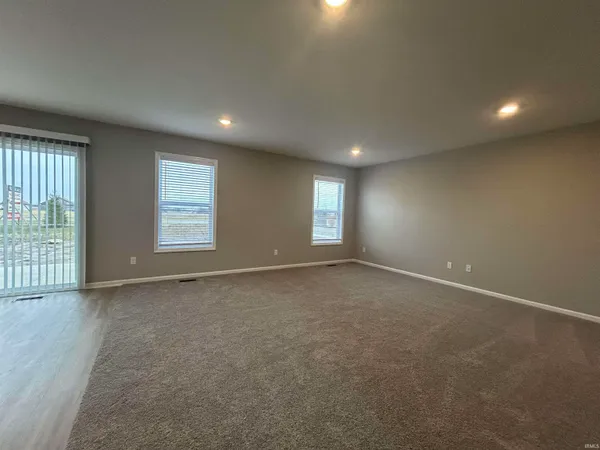 $2,400 | 204 Brescia Drive, Fort Wayne, IN 46814