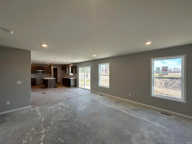 $2,400 | 204 Brescia Drive, Fort Wayne, IN 46814