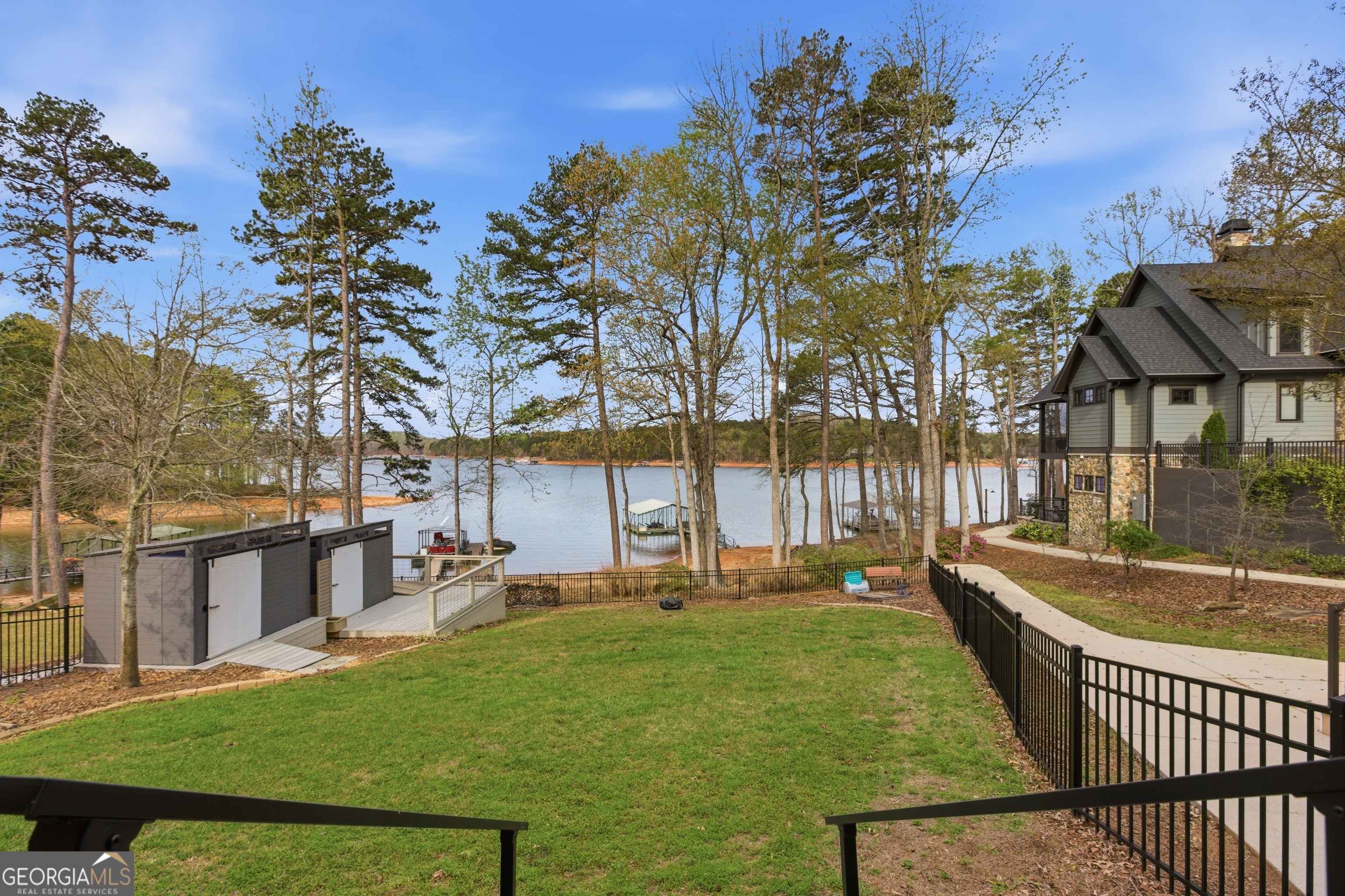 501 Capri Point Lavonia, GA 30553 - Photo 10 of 60