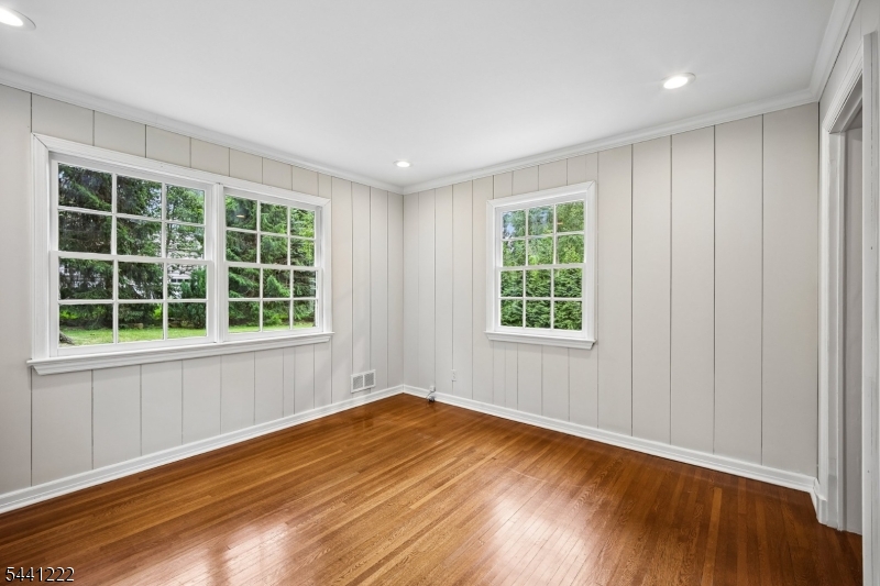 11 Wordsworth Road Short Hills, NJ 07078 - Photo 26 of 44