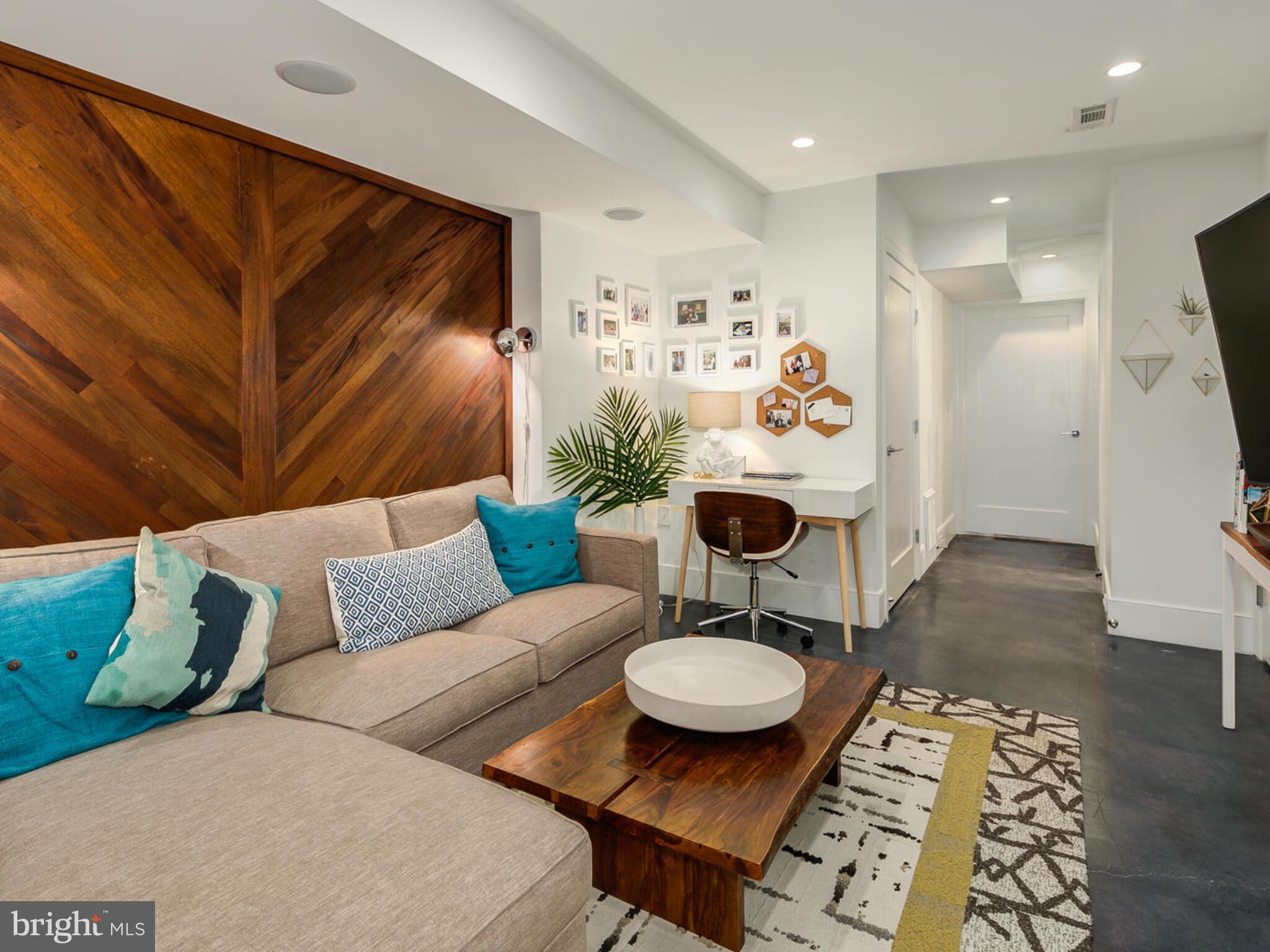 1450 T Street Northwest Washington, DC 20009 - Photo 11 of 68