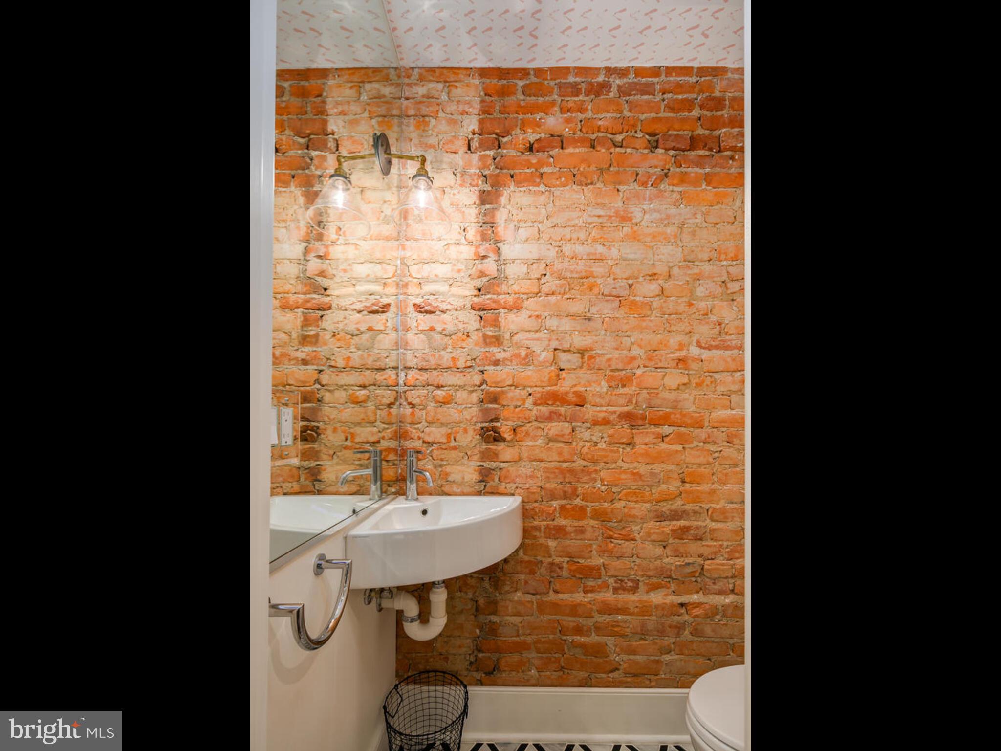 1450 T Street Northwest Washington, DC 20009 - Photo 21 of 68