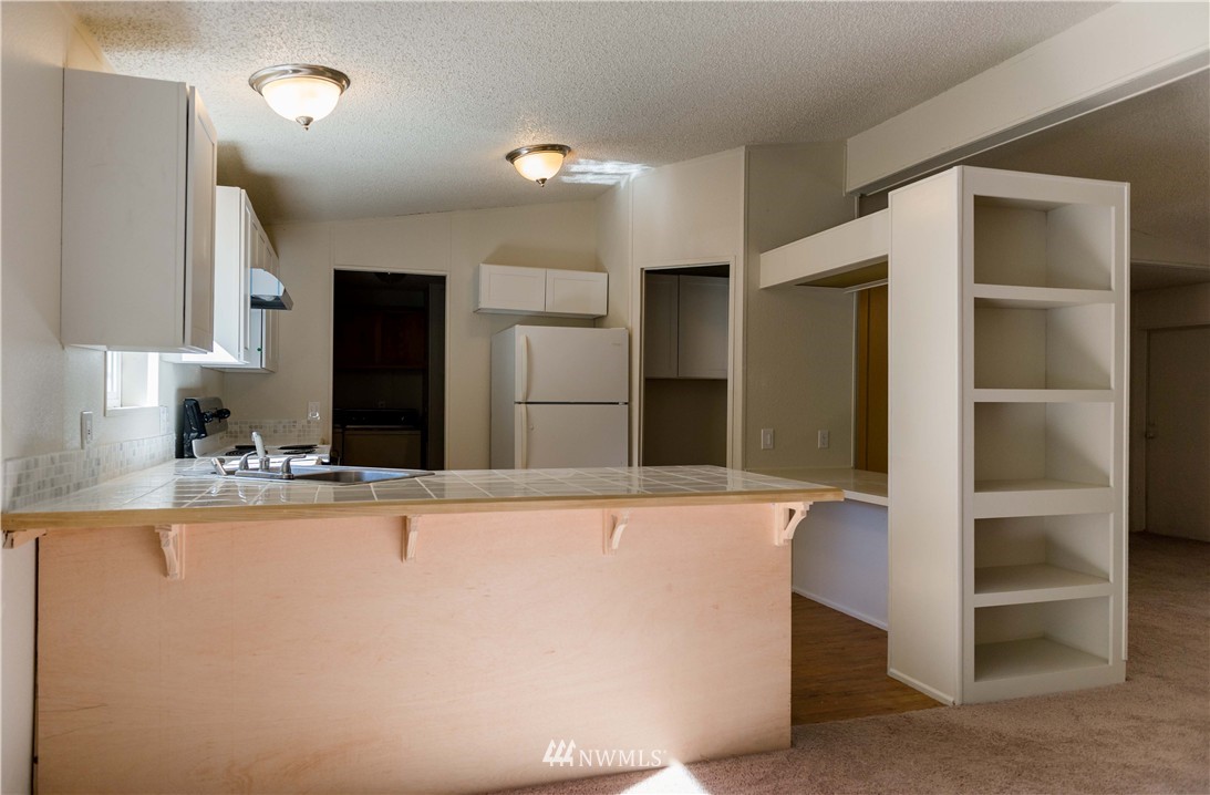 3587 Pine Road Bremerton, WA 98310 - Photo 6 of 17 Gallery Image 6