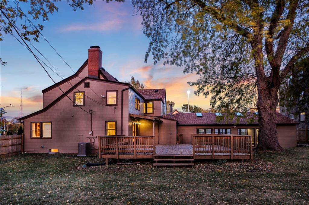 801 Valentine Road Kansas City, MO 64111 - Photo 21 of 97