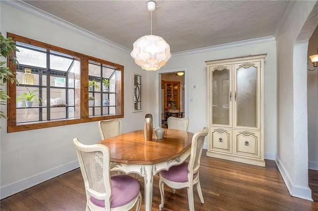 $825,000 | 801 Valentine Road, Kansas City, MO 64111