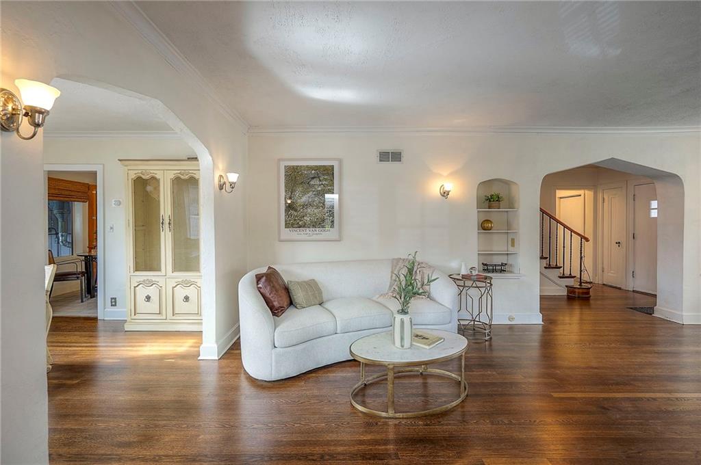 801 Valentine Road Kansas City, MO 64111 - Photo 32 of 97