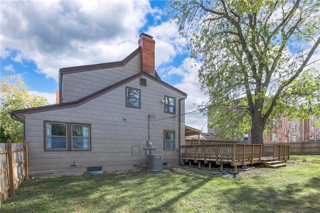 $795,000 | 801 Valentine Road, Kansas City, MO 64111