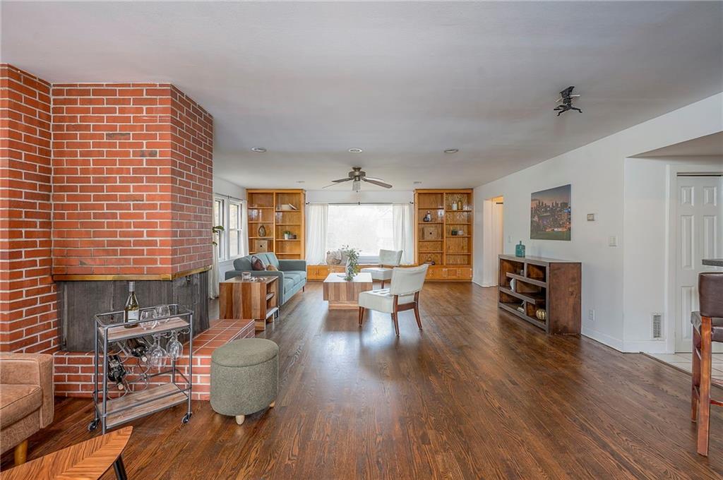 801 Valentine Road Kansas City, MO 64111 - Photo 10 of 97