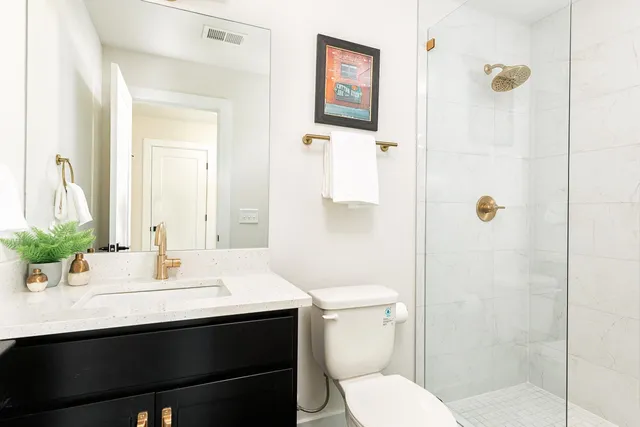 $6,995 | 1002 12th Avenue South, Nashville, TN 37203