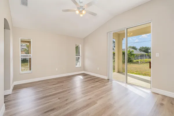 $2,500 | 328 Hammonton Street Southwest, Palm Bay, FL 32908