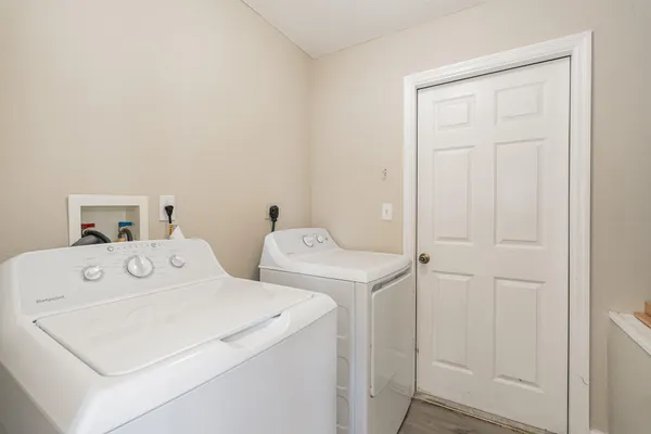 $2,500 | 328 Hammonton Street Southwest, Palm Bay, FL 32908