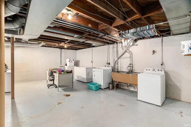 $185,000 | 1922 Berkley Place, South Bend, IN 46616