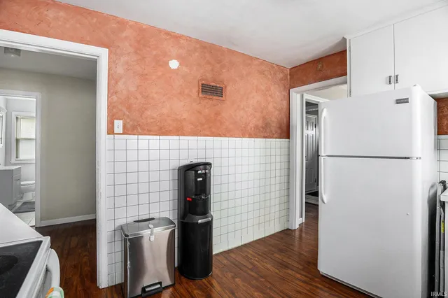 $185,000 | 1922 Berkley Place, South Bend, IN 46616