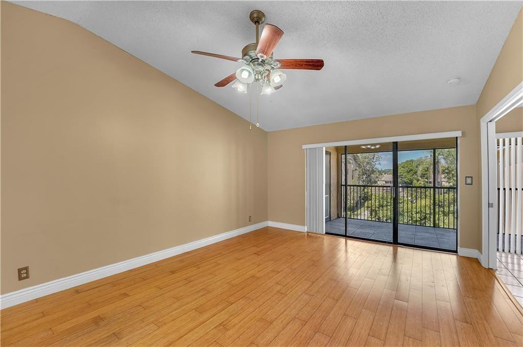 1023 Banks Road, Unit 201 Pompano Beach, FL 33063 - Photo 6 of 15 Photo 6