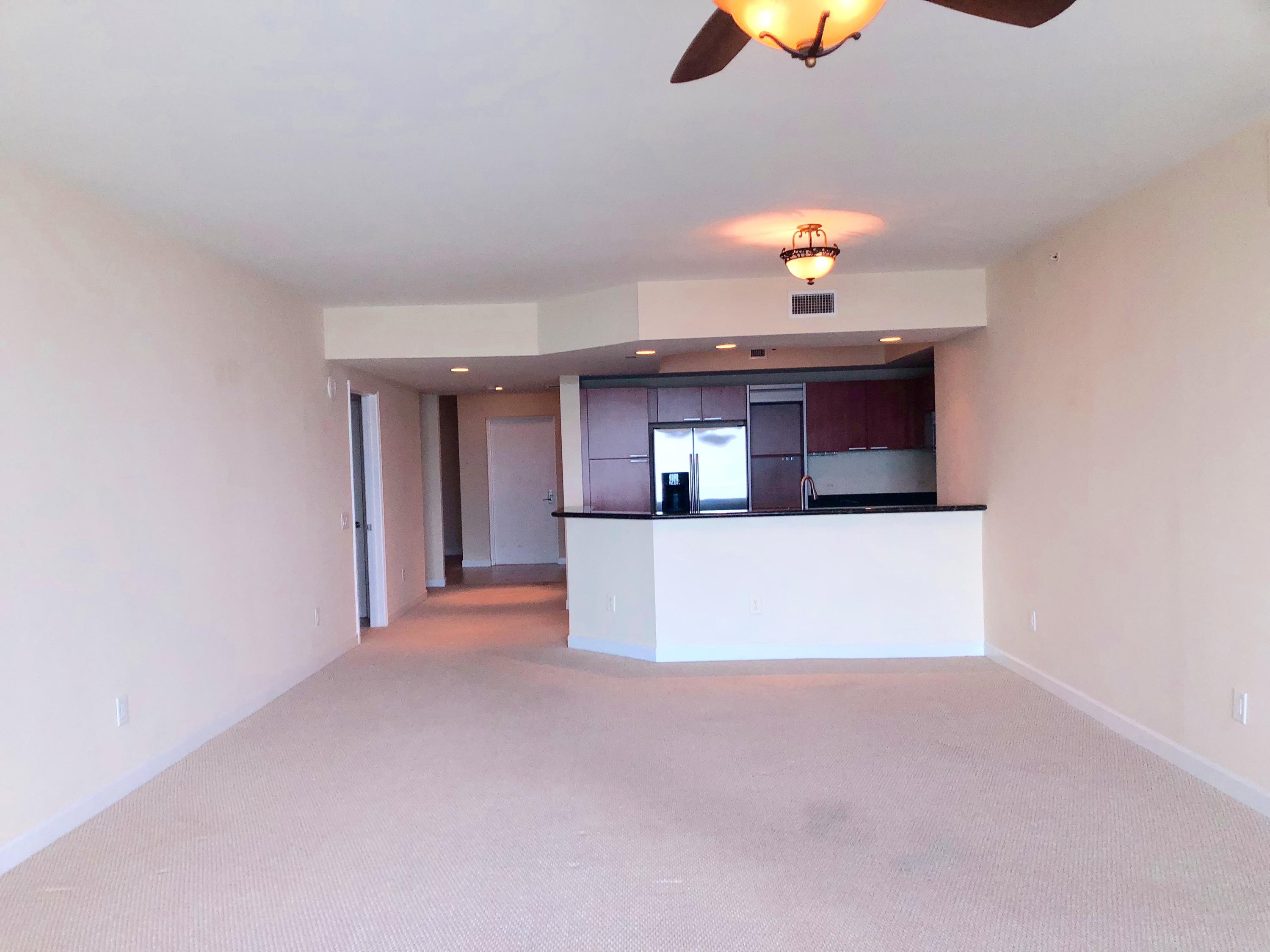 2640 Lake Shore Drive, Unit 511 Riviera Beach, FL 33404 - Photo 12 of 52 IMG_1411