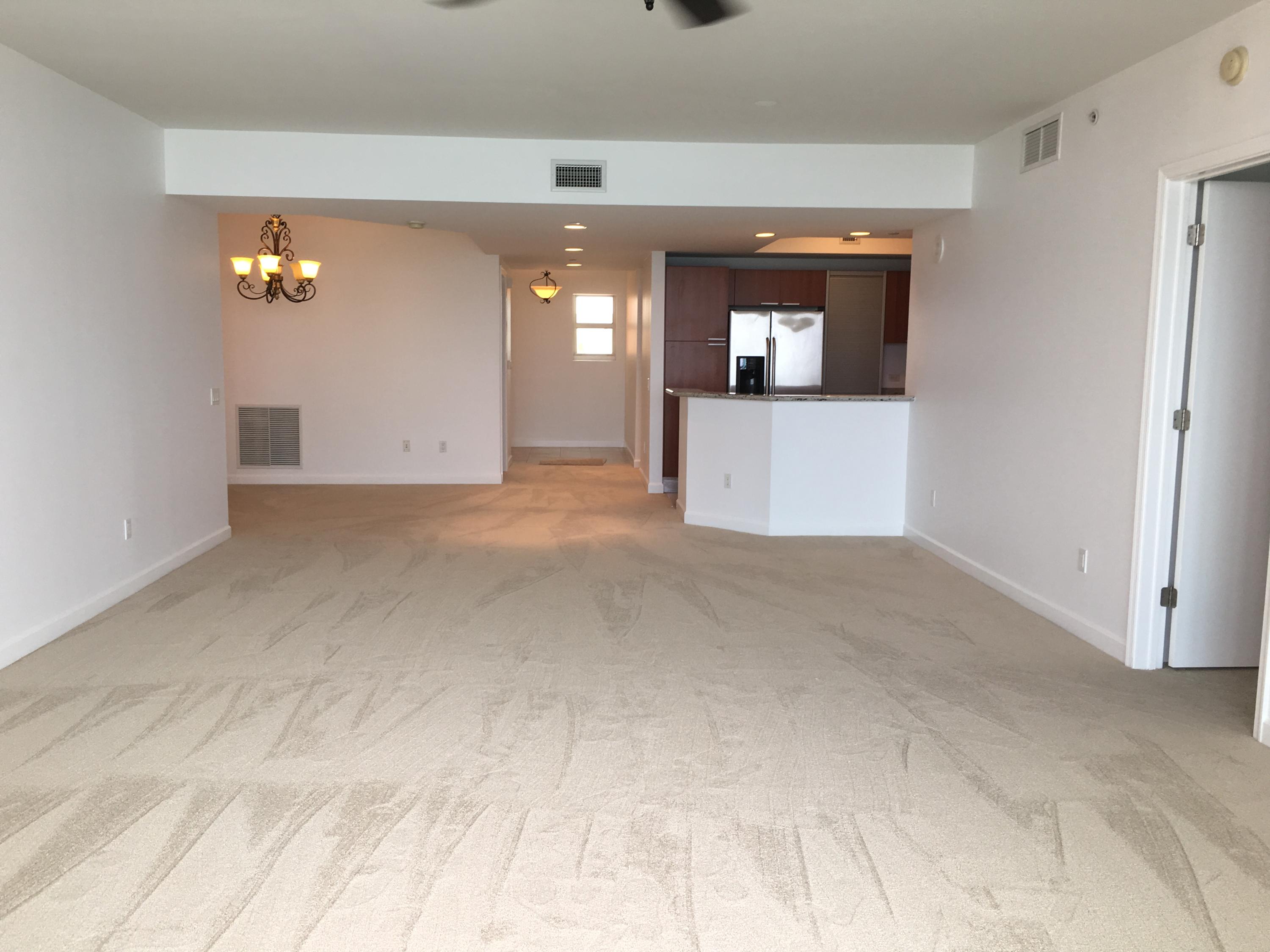 2640 Lake Shore Drive, Unit 511 Riviera Beach, FL 33404 - Photo 21 of 52 GREAT ROOM UNFURNISHED