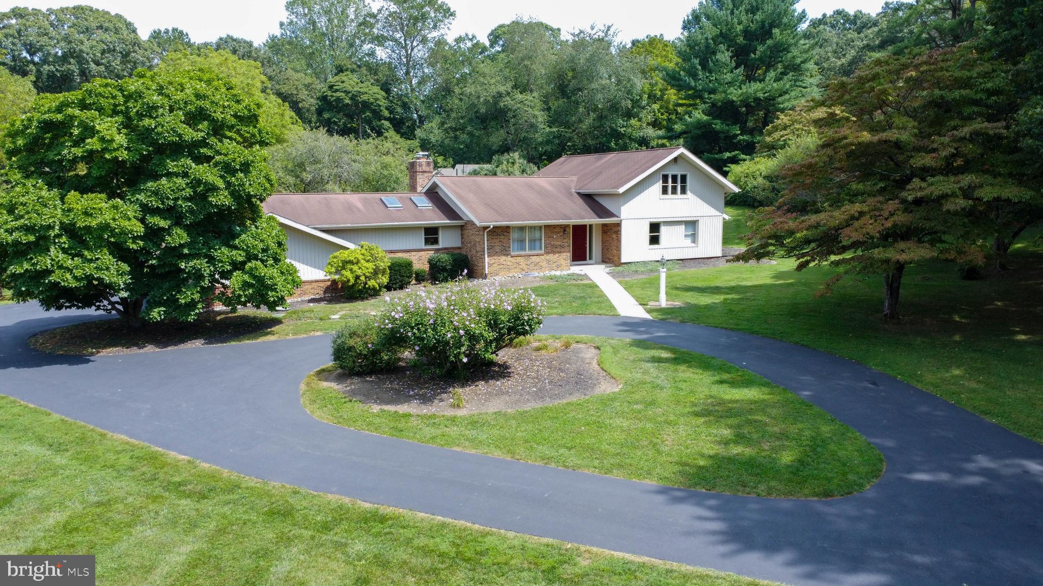 451 Ring Road Chadds Ford, PA 19317 - Photo 1 of 47 Gallery Image 1