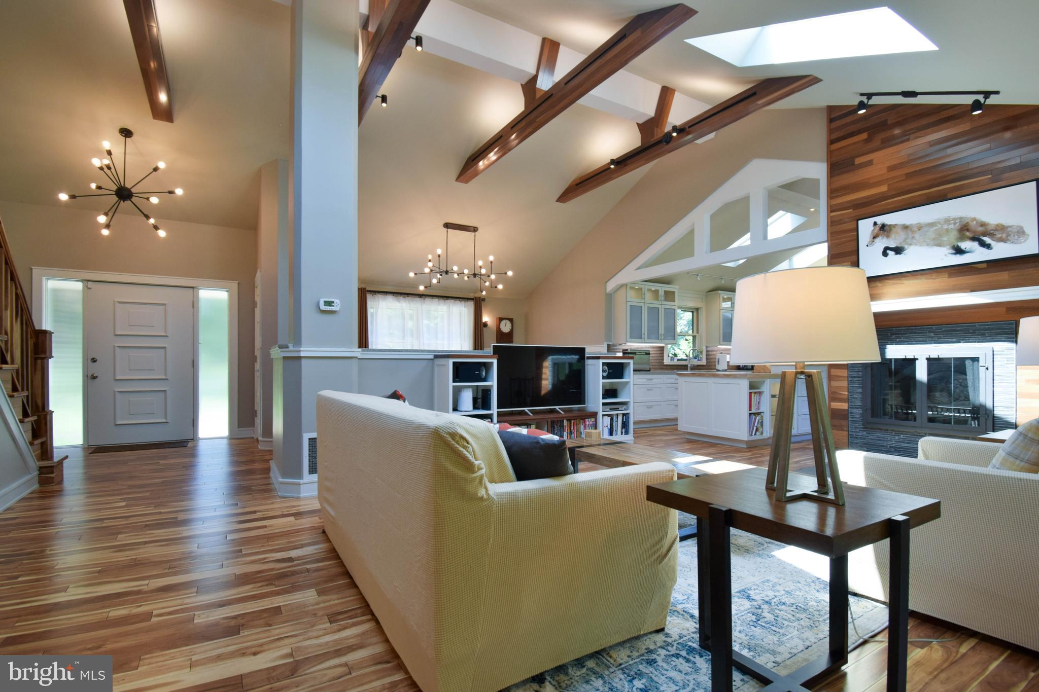 451 Ring Road Chadds Ford, PA 19317 - Photo 2 of 47 Foyer